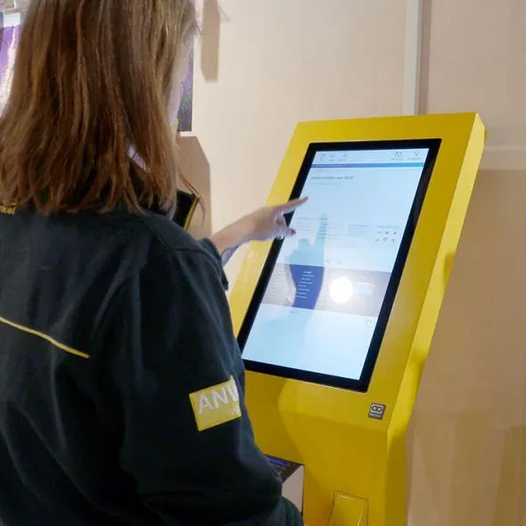 85 ANWB-bestelzuilen met SiteKiosk en SiteRemote 